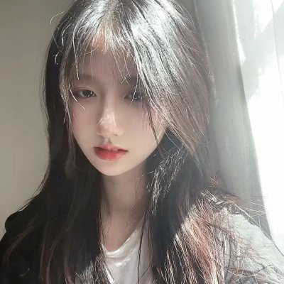 派遣女公关彩华